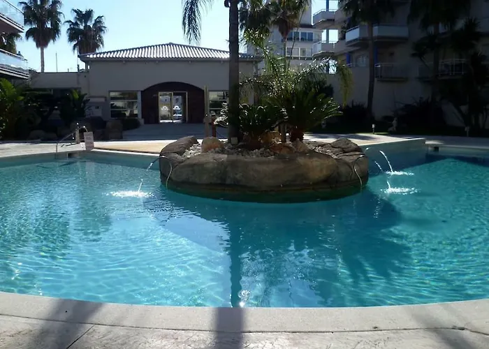 Piscines - Climatisation - Calme - Wifi - Plages - Vue - Bord De - Parking Apartment Roses
